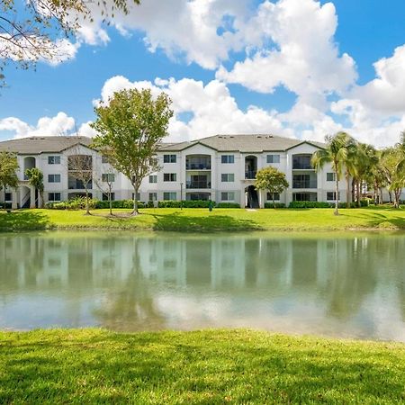 Tucker At Palm Trace Landings Fort Lauderdale Davie Exteriör bild
